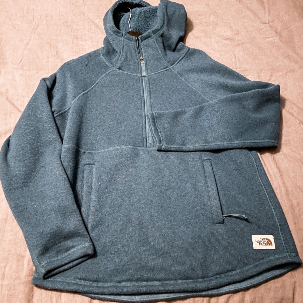 The North Face Women's Crescent Hooded Pullover M